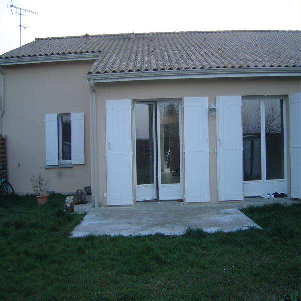 Offres de location Maison La Sauve 33670